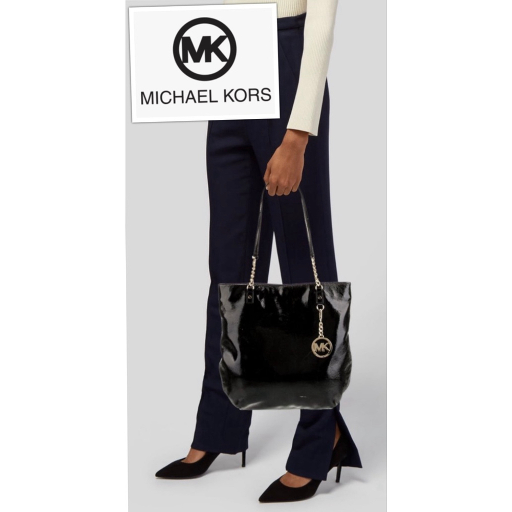 Michael Kors Authentic Quiet Luxury Patent Leather Gold Chain Shoulder Bag